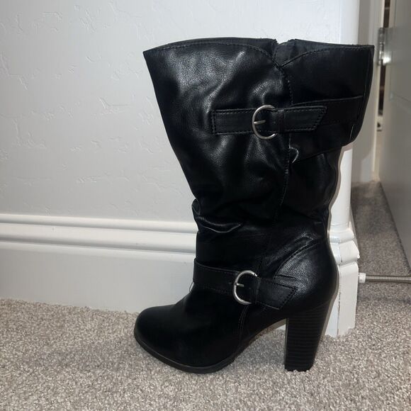Style & Co Shoes - Style & Co Women’s Sz 7 Black  heeled Sip Up boots New Sachip Style